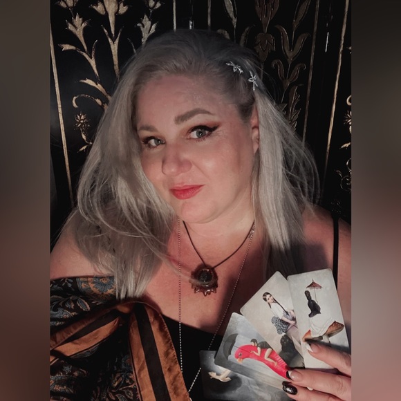 Meet your Posher, Shannon - Picture 3 of 5